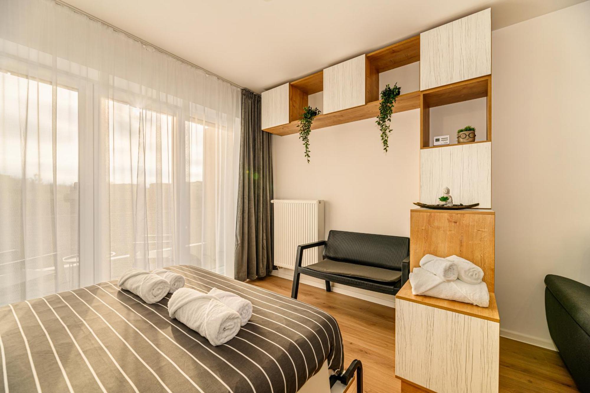 Luxury Landing Apartments Complex Qualis Brassó Kültér fotó