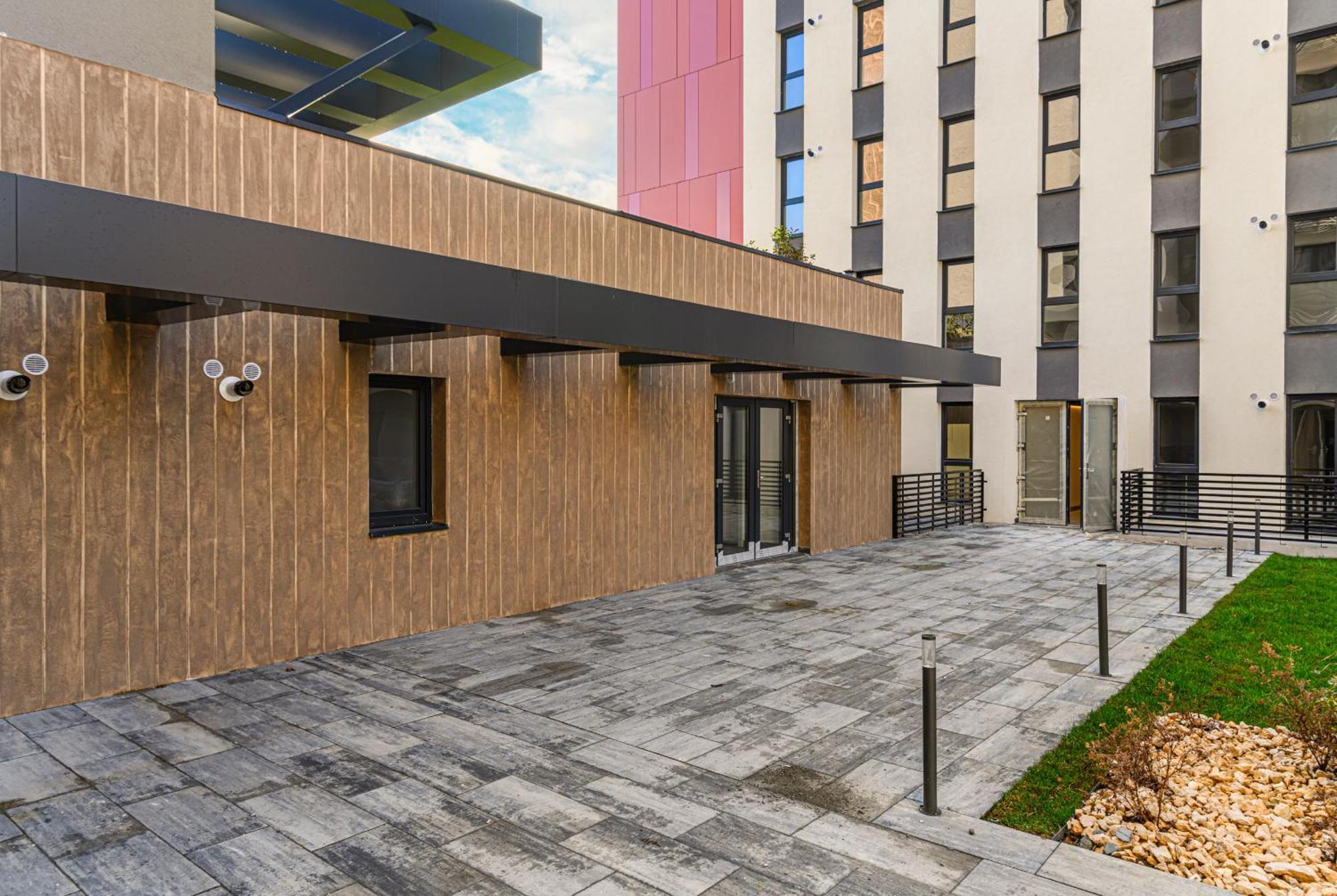 Luxury Landing Apartments Complex Qualis Brassó Kültér fotó