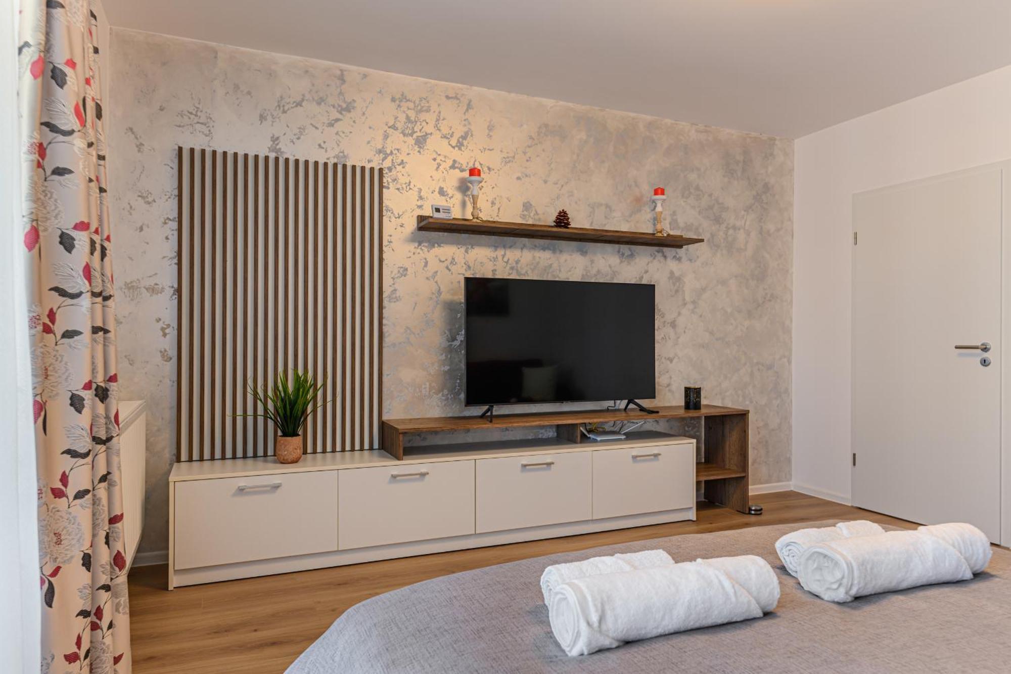 Luxury Landing Apartments Complex Qualis Brassó Kültér fotó
